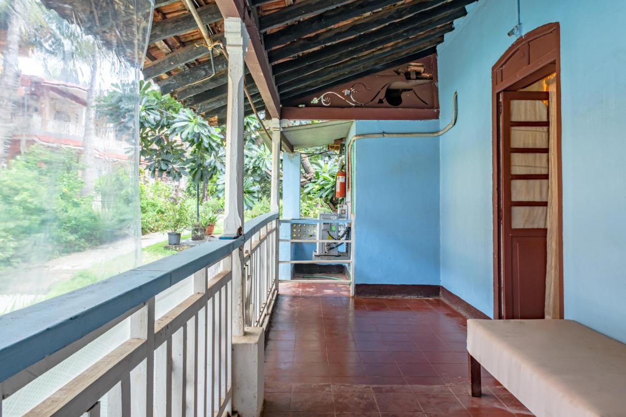 O Camarao Hotell Calangute Exteriör bild