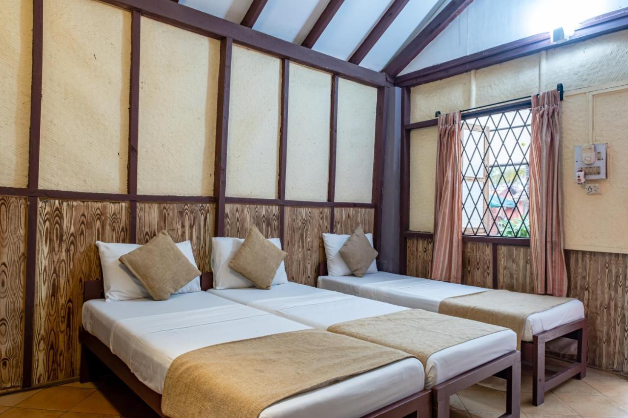 O Camarao Hotell Calangute Exteriör bild