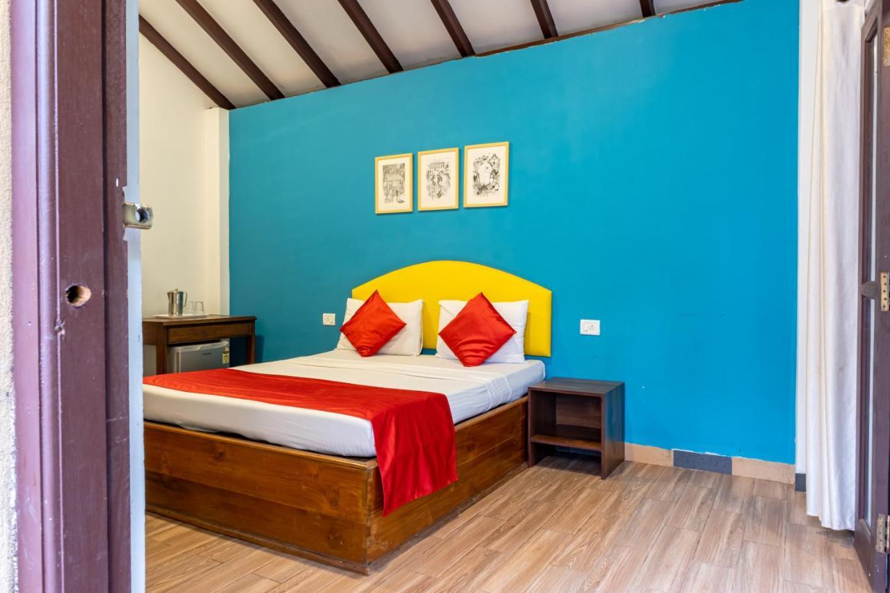 O Camarao Hotell Calangute Exteriör bild