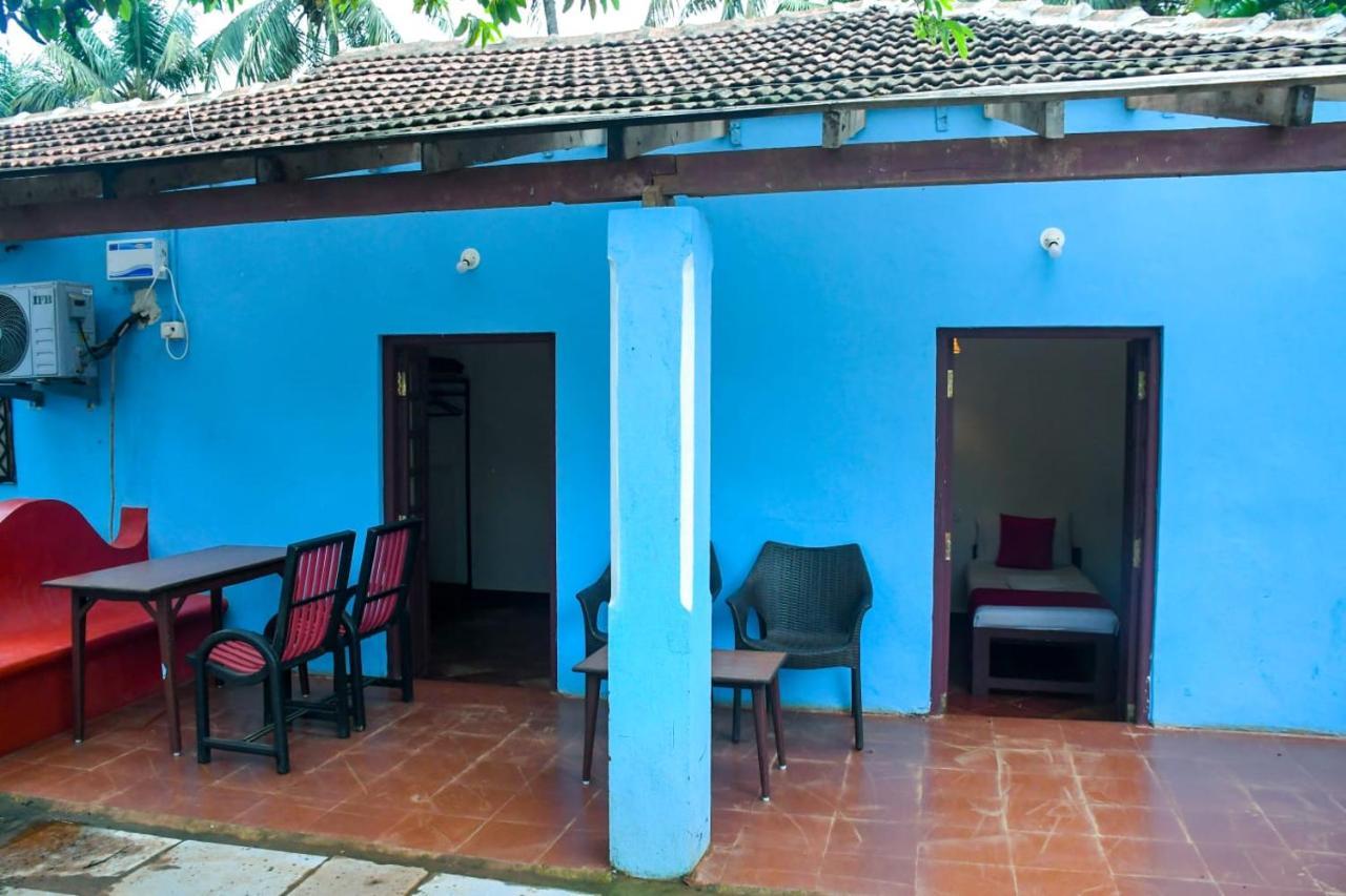 O Camarao Hotell Calangute Exteriör bild
