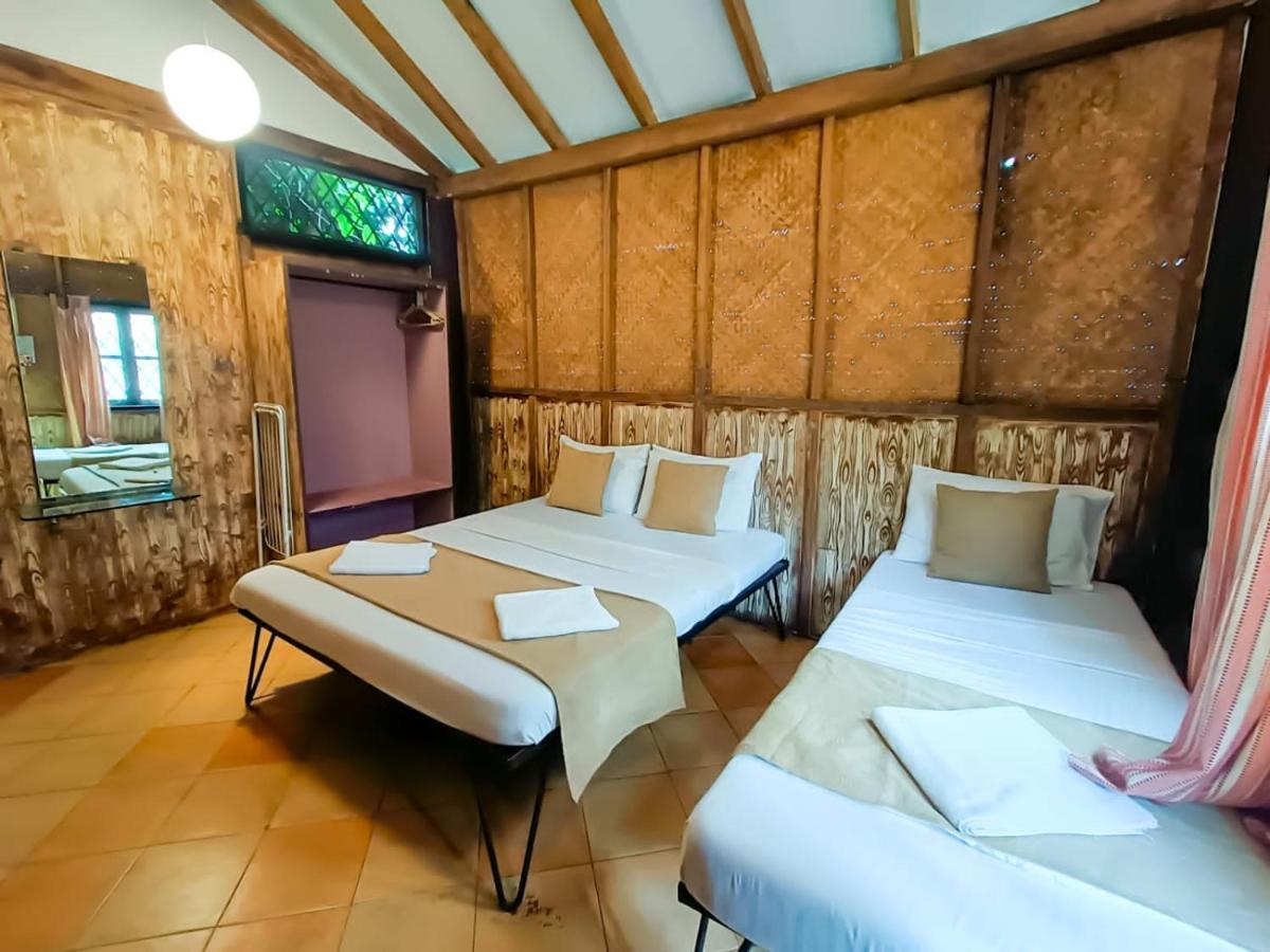 O Camarao Hotell Calangute Exteriör bild