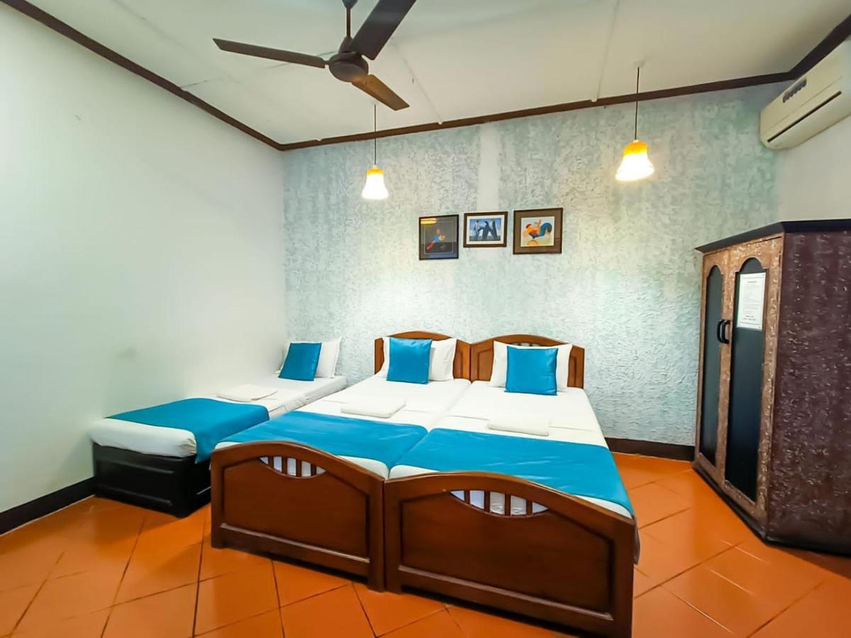 O Camarao Hotell Calangute Exteriör bild
