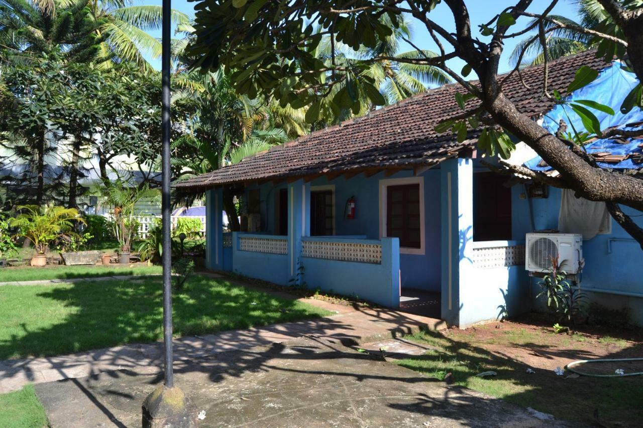 O Camarao Hotell Calangute Exteriör bild