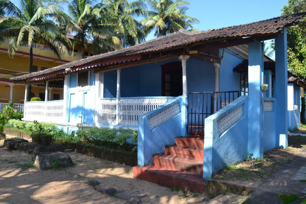 O Camarao Hotell Calangute Exteriör bild
